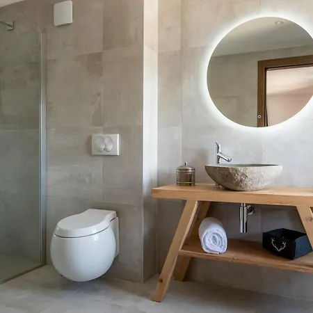 Szálloda Grand L'ermitage 4*