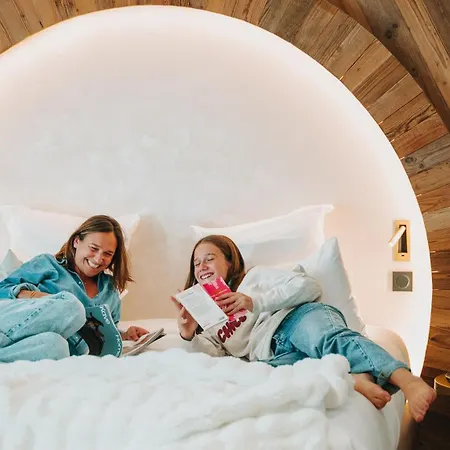 Grand L'ermitage Hotell 4*